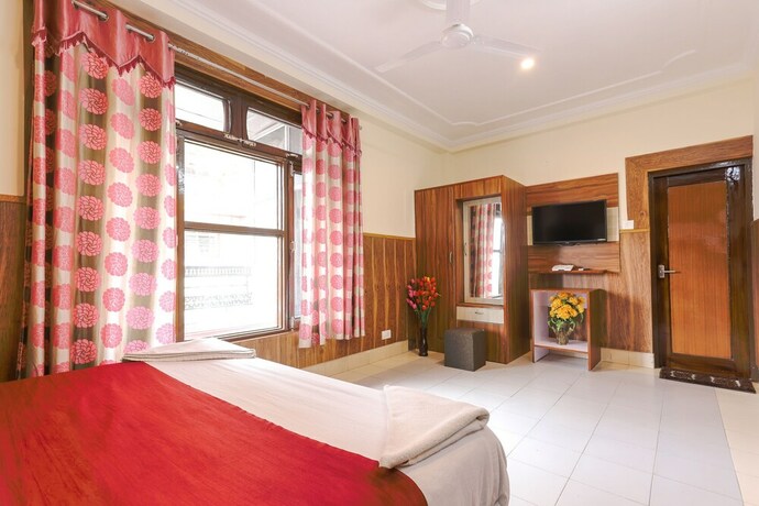 Imagen de la habitación del Hotel King Castle. Foto 34