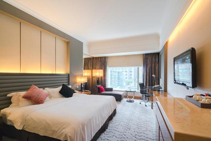 Imagen de la habitación del Hotel King Century. Foto 8