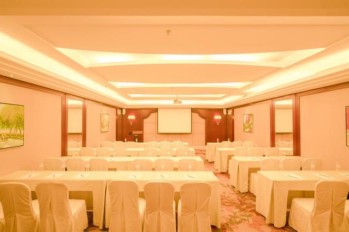 Imagen general del Hotel King Century. Foto 2