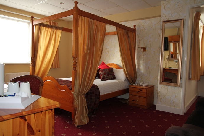 Imagen de la habitación del Hotel King Charles. Foto 8