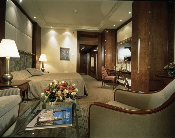 Imagen de la habitación del Hotel King David Jerusalem. Foto 7