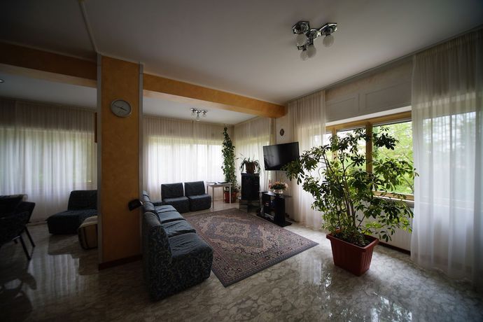 Imagen de los interiores del Hotel King, FIUGGI. Foto 17