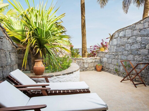 Imagen de la habitación del Hotel King Fisher Village. Foto 20