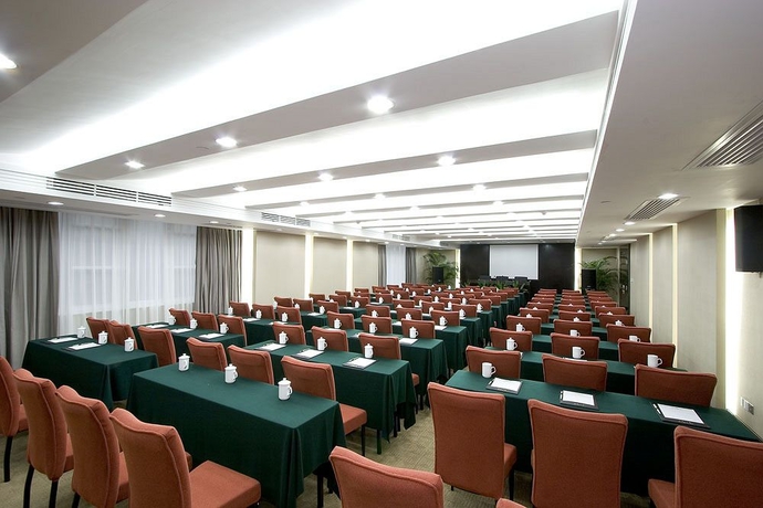 Imagen de los interiores del Hotel King Garden, Guangzhou. Foto 13