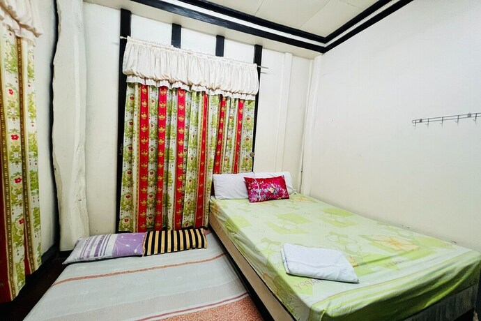 Imagen general del Hotel King Henrys Transient House. Foto 10