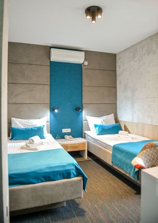 Imagen de la habitación del Hotel King, Kragujevac. Foto 10