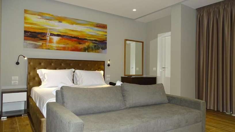 Imagen de la habitación del Hotel King Ksamil. Foto 9