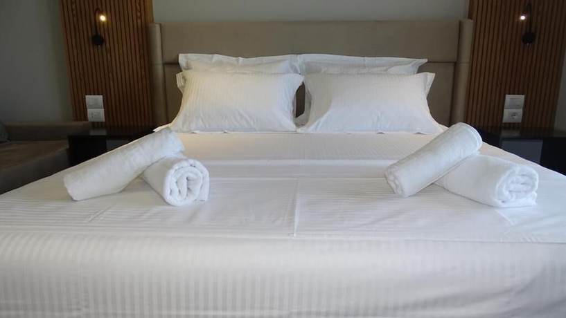 Imagen de la habitación del Hotel King Ksamil. Foto 11