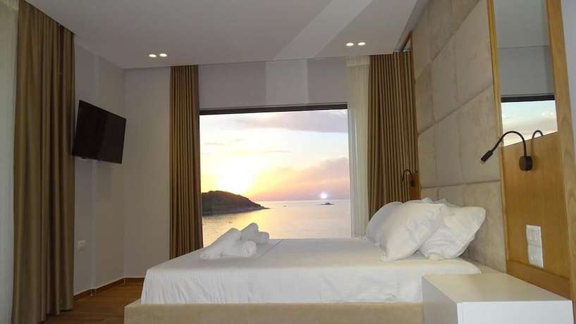 Imagen de la habitación del Hotel King Ksamil. Foto 19