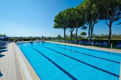 Imagen de la piscina del Hotel King, Lido Di Jesolo. Foto 10