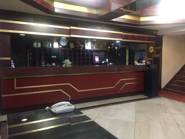 Imagen de los interiores del Hotel King Lo Tung. Foto 19