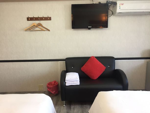 Imagen de la habitación del Hotel King Lo Tung. Foto 11