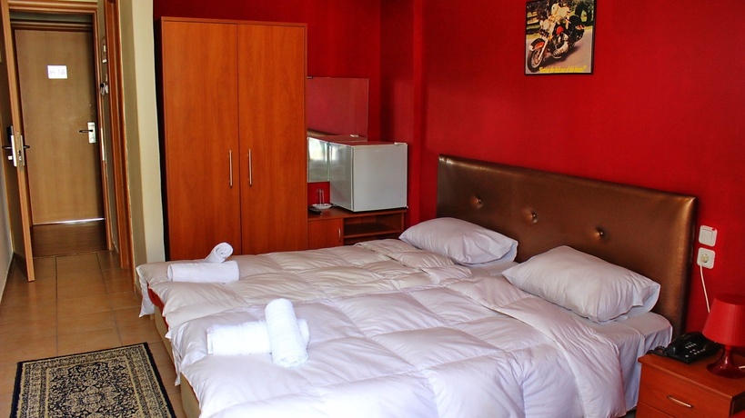 Imagen de la habitación del Hotel King Lodge. Foto 9