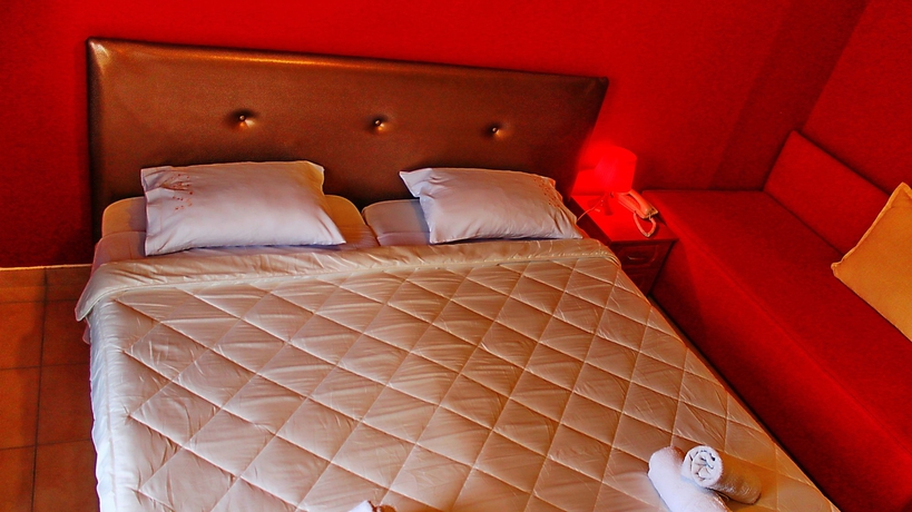 Imagen de la habitación del Hotel King Lodge. Foto 13