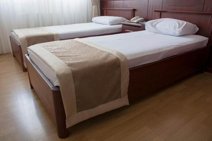 Imagen general del Hotel King, Lybeniq. Foto 3