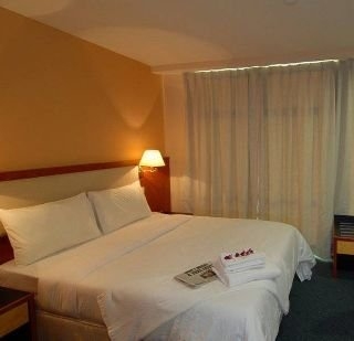Imagen de la habitación del Hotel King Park. Foto 11