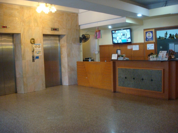 Imagen de los interiores del Hotel King Royal Garden Inn. Foto 9