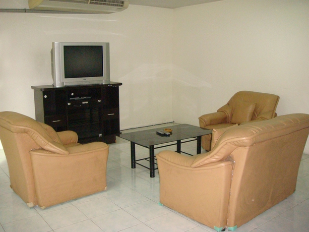 Imagen de los interiores del Hotel King Royal Garden Inn. Foto 10