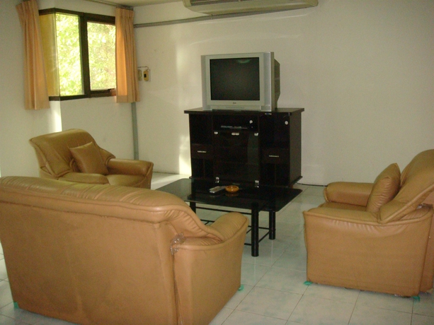 Imagen de los interiores del Hotel King Royal Garden Inn. Foto 11