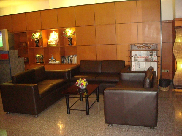 Imagen de los interiores del Hotel King Royal Garden Inn. Foto 12