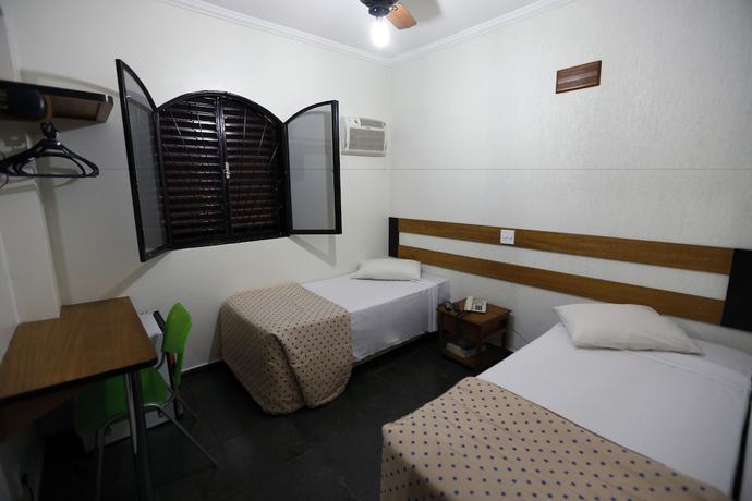 Imagen de la habitación del Hotel King, Sao Jose do Rio Preto. Foto 9