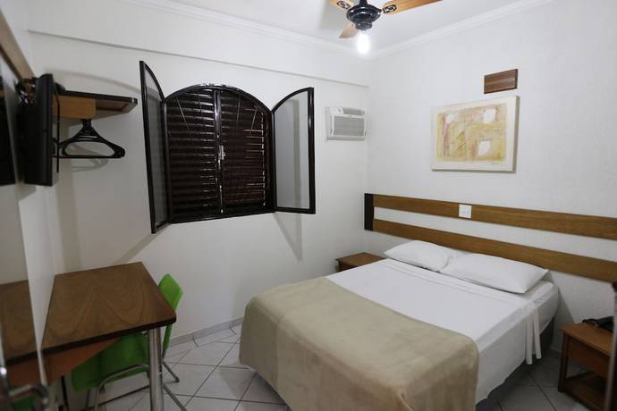 Imagen de la habitación del Hotel King, Sao Jose do Rio Preto. Foto 12
