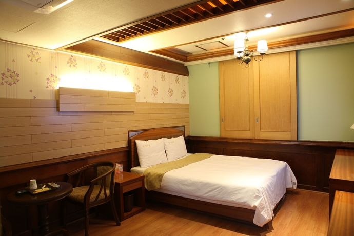 Imagen de la habitación del Hotel King, Seongnam. Foto 9
