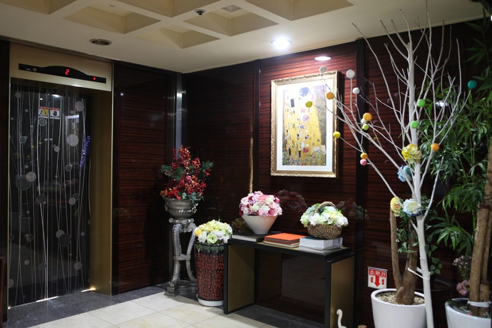 Imagen de los interiores del Hotel King, Seongnam. Foto 19