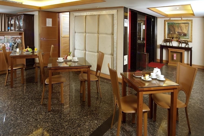 Imagen del bar/restaurante del Hotel King Shi. Foto 2