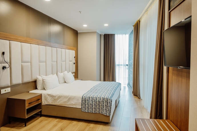 Imagen de la habitación del Hotel King Solomon Batumi. Foto 12