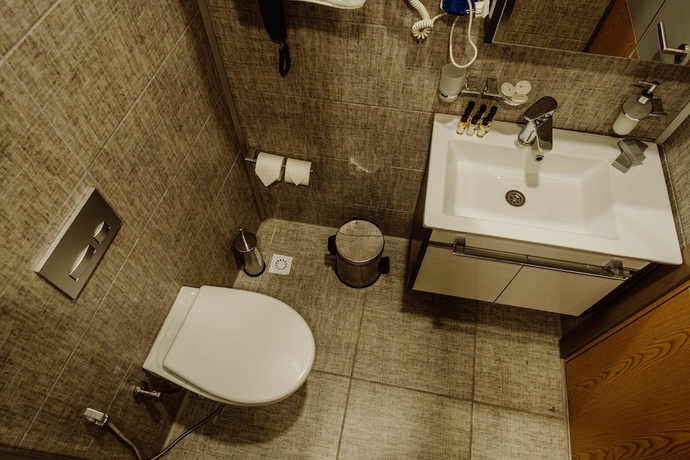 Imagen de la habitación del Hotel King Solomon Batumi. Foto 19