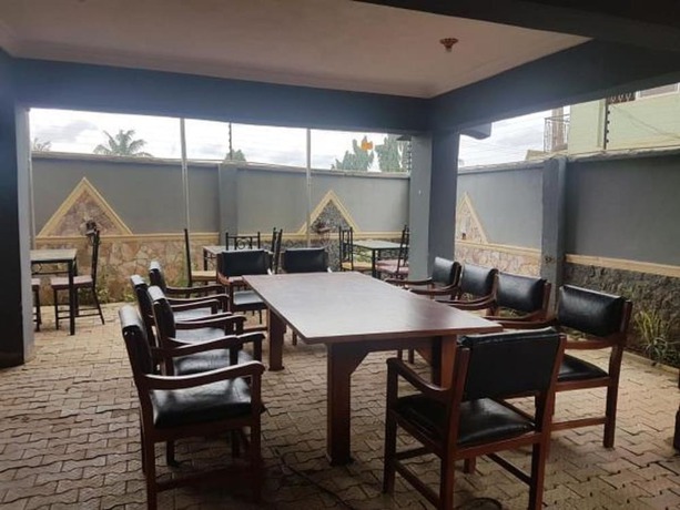 Imagen del bar/restaurante del Hotel King Solomon and Suites. Foto 3