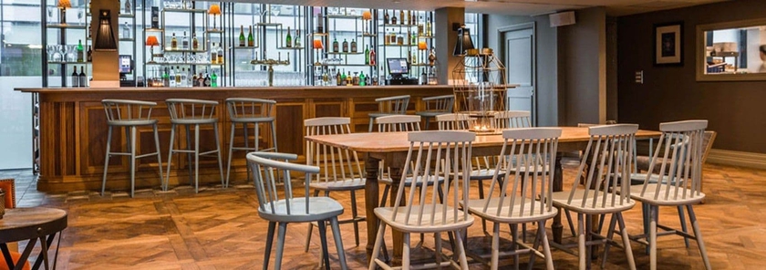 Imagen del bar/restaurante del Hotel King Street Townhouse. Foto 10