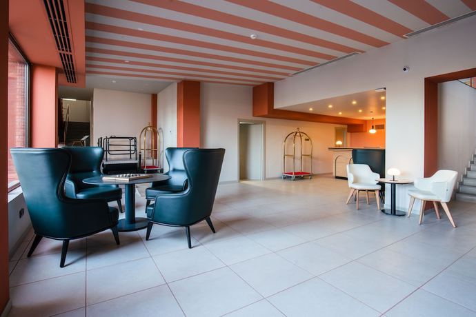 Imagen de los interiores del Hotel King Tamar By Luxuria Hotels. Foto 20
