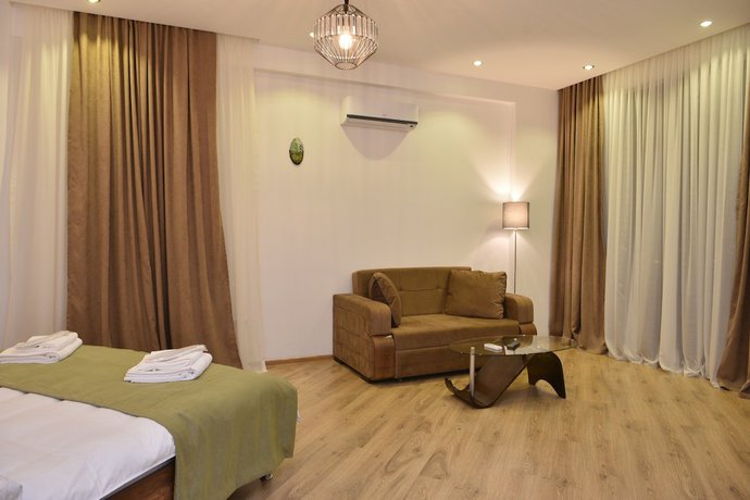 Imagen de la habitación del Hotel King Tom. Foto 4