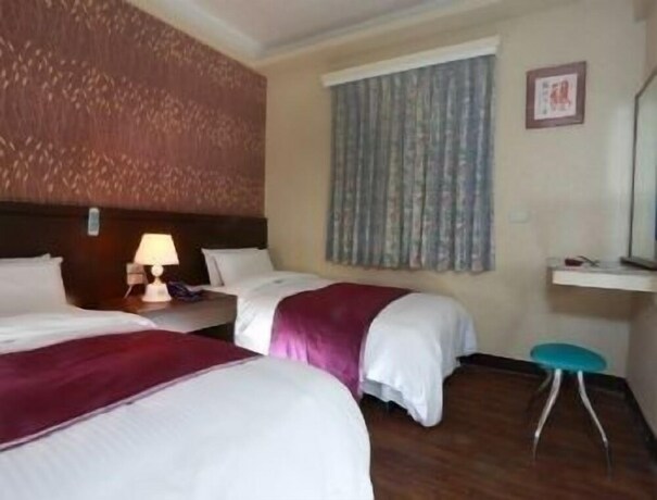 Imagen de la habitación del Hotel King Town. Foto 20