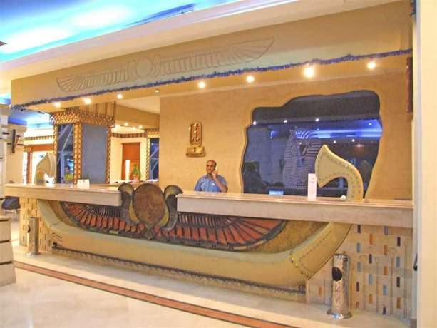 Imagen de los interiores del Hotel King Tut Aqua Park Beach Resort. Foto 17