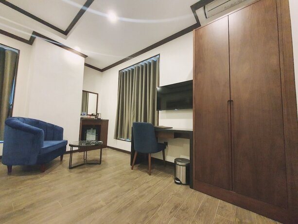 Imagen general del Hotel Kingdom Cua Lo. Foto 6