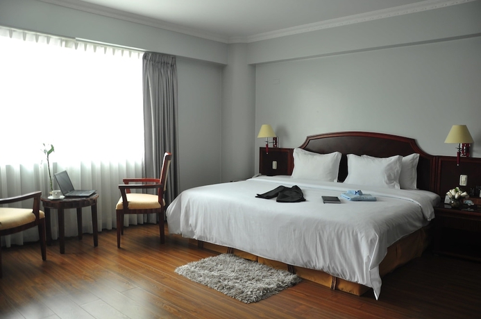 Imagen de la habitación del Hotel Kingdom. Foto 2