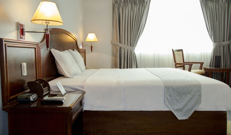 Imagen de la habitación del Hotel Kingdom. Foto 4