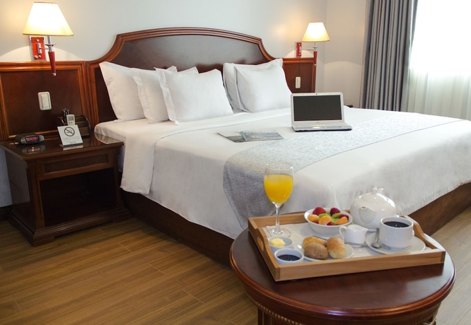 Imagen de la habitación del Hotel Kingdom. Foto 16