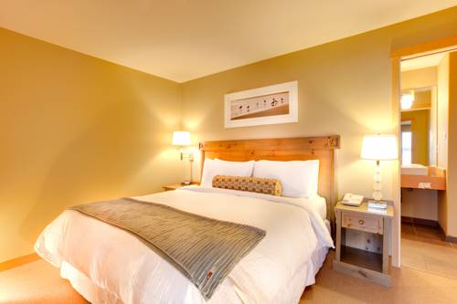 Imagen de la habitación del Hotel Kingfisher Oceanside Resort & Spa. Foto 7