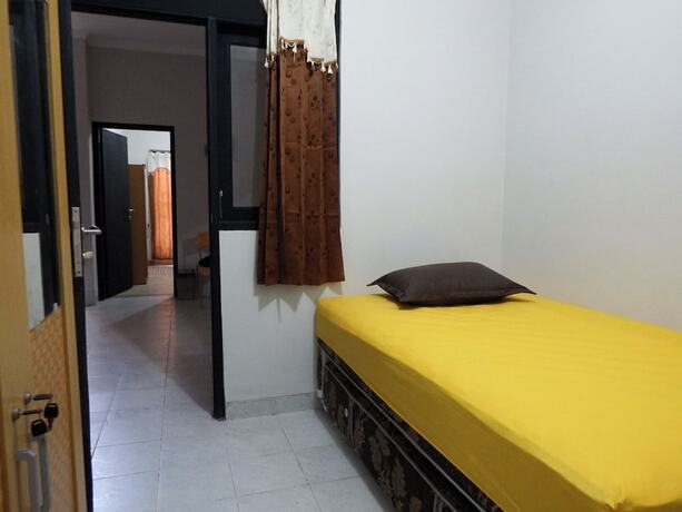 Imagen general del Hotel Kingkost Karangjati 1. Foto 2