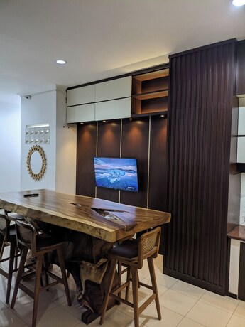 Imagen general del Hotel Kingkost Kenari Kudus. Foto 9