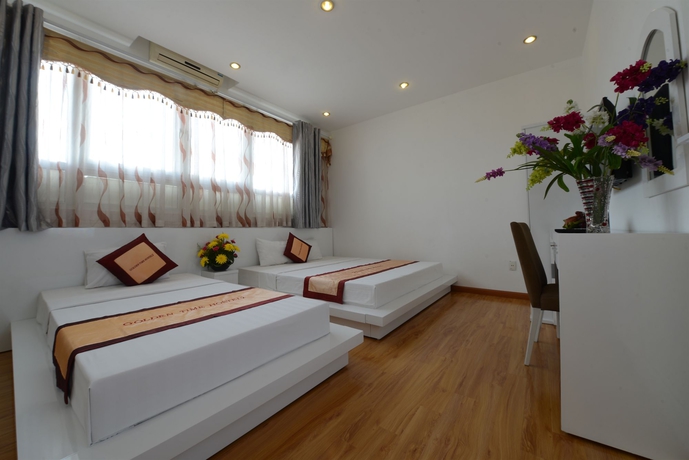 Imagen de la habitación del Hotel Kingly. Foto 7