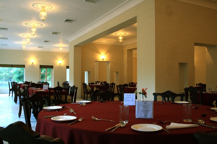 Imagen del bar/restaurante del Hotel King\'s Abode Ranakpur. Foto 6