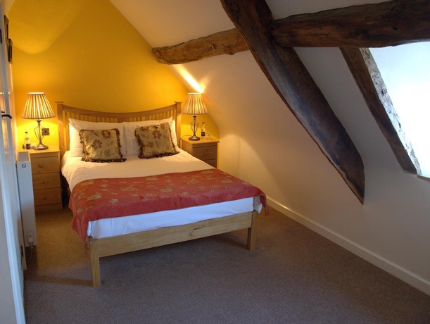 Imagen general del Hotel Kings Arms, Abergavenny. Foto 2