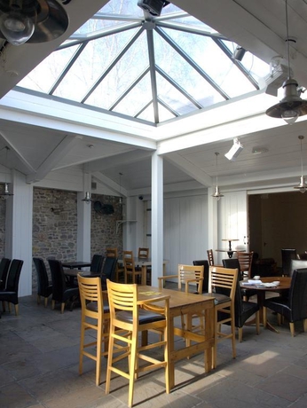 Imagen general del Hotel Kings Arms, Abergavenny. Foto 14