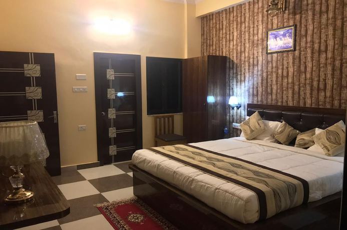 Imagen de la habitación del Hotel King\'s Banaras. Foto 9