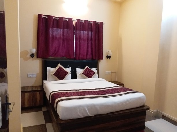 Imagen de la habitación del Hotel King\'s Banaras. Foto 14